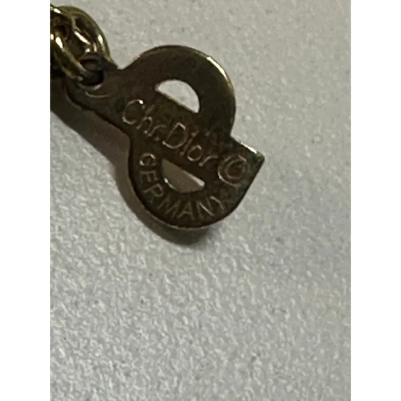 Women's Christian Dior Gold Pearl Pendant Necklace One Size - Picture 6 of 6